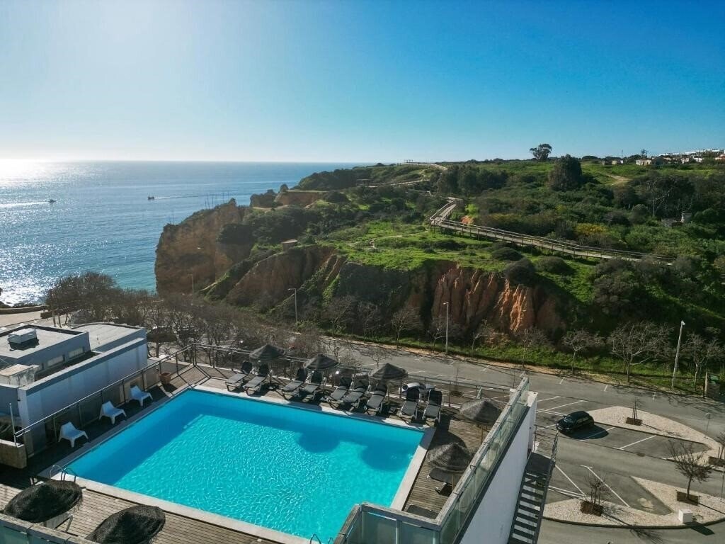 Отель Carvi Beach 3*