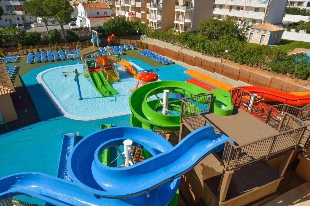Картинка 3HB Clube Humbria 4*
