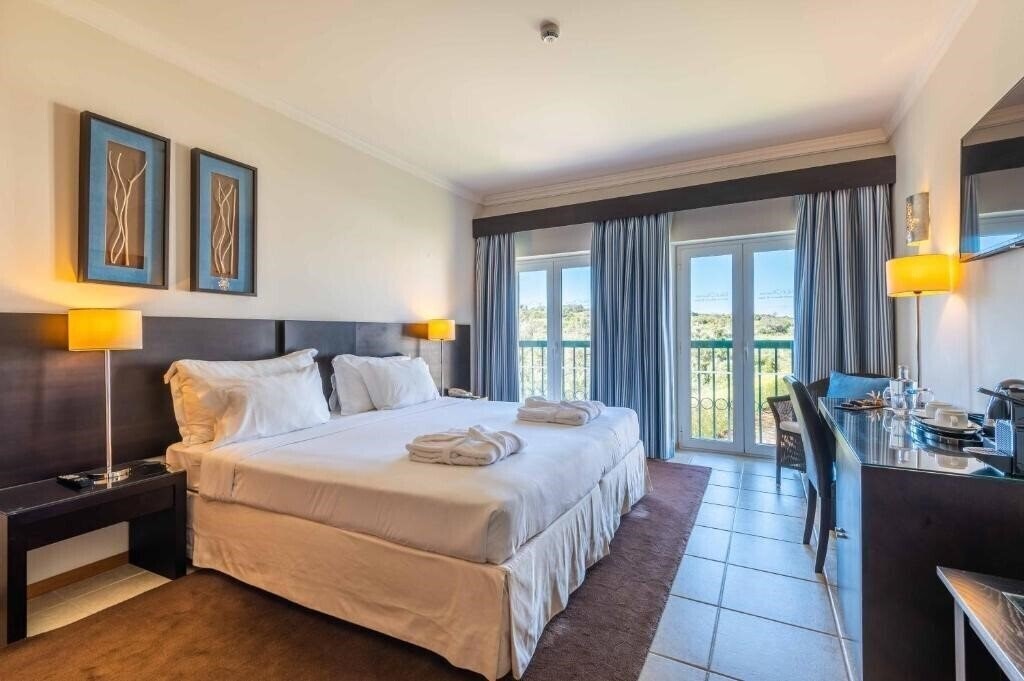 Фото Vale D'Oliveiras Quinta Resort & Spa 5*