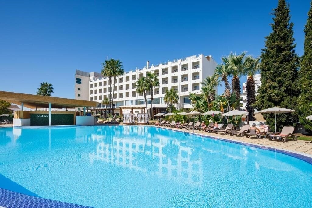 Готель Maria Nova Lounge Hotel 4*