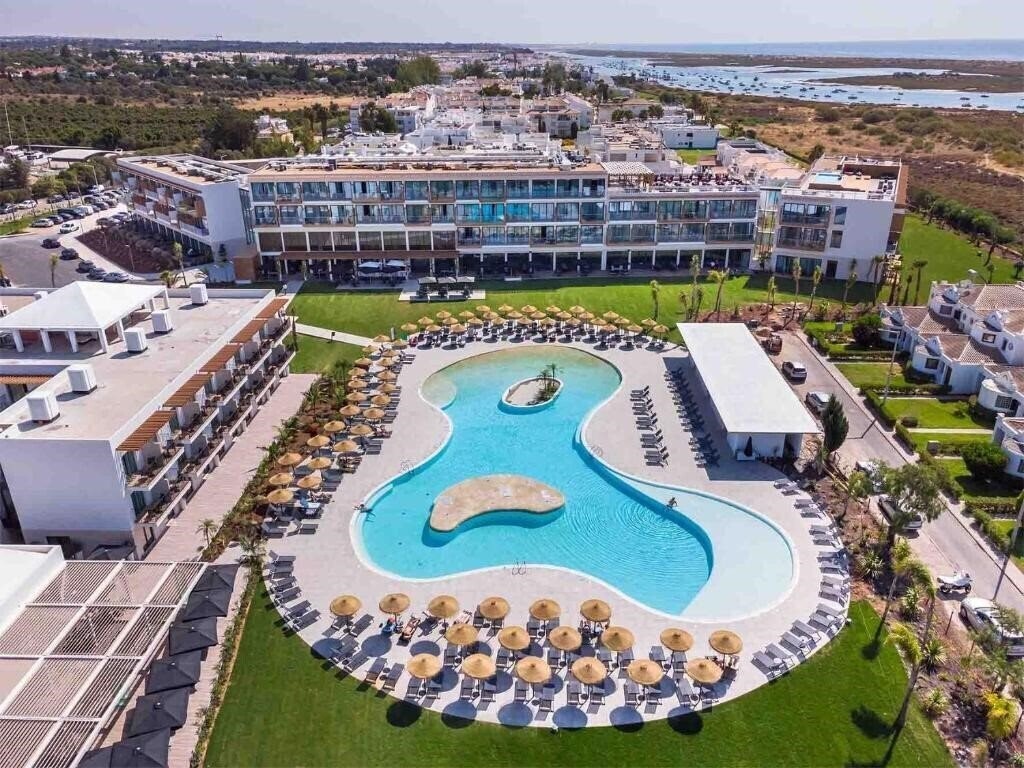 Картинка Ap Cabanas Beach & Nature 4*