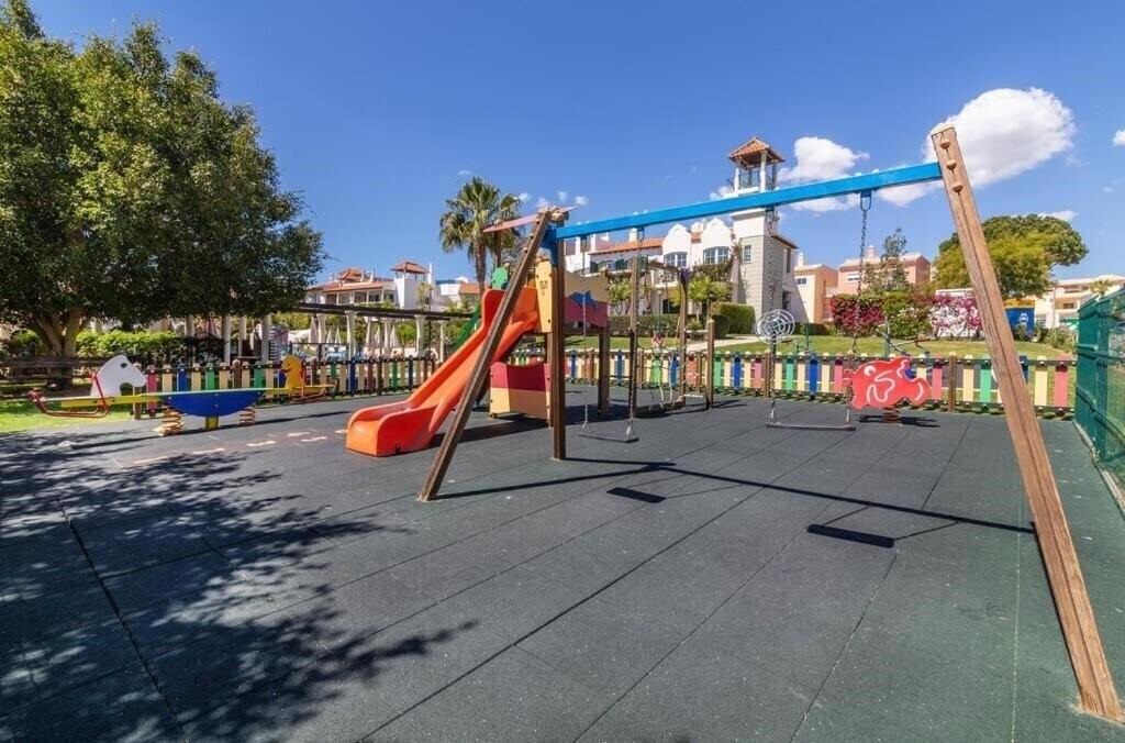 Фото Old Village 3*