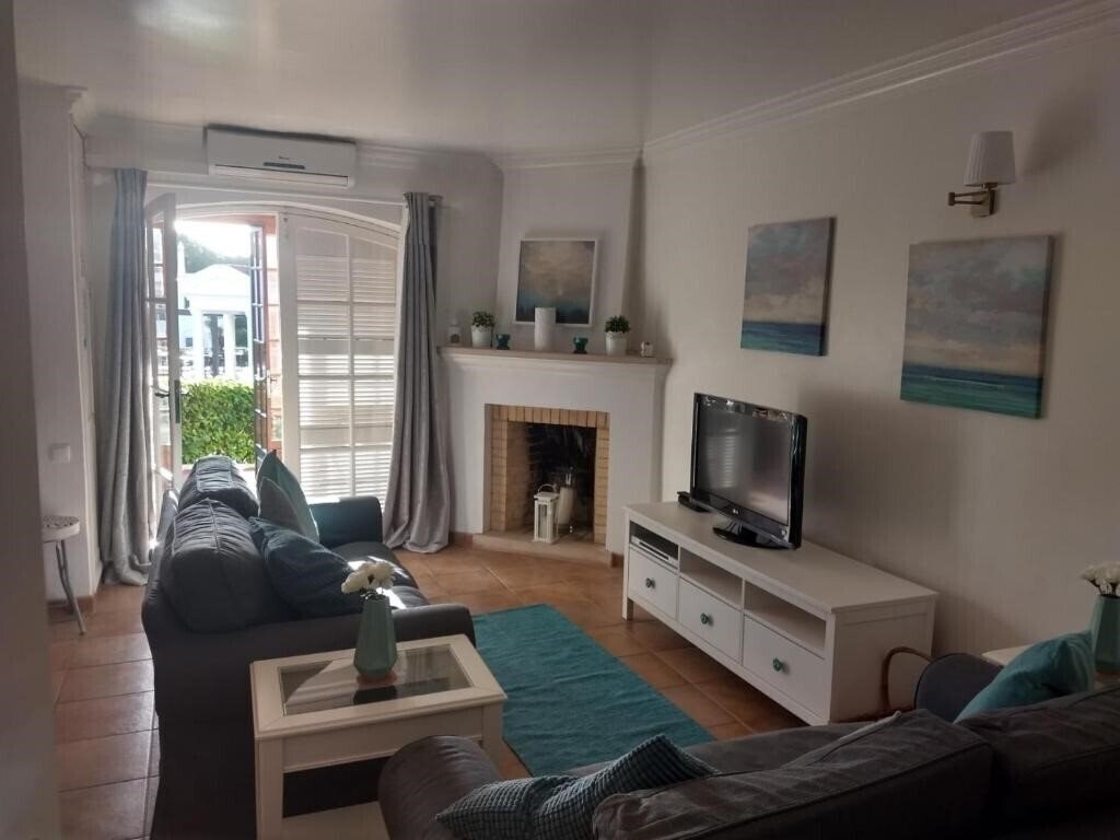 Картинка Old Village 3*