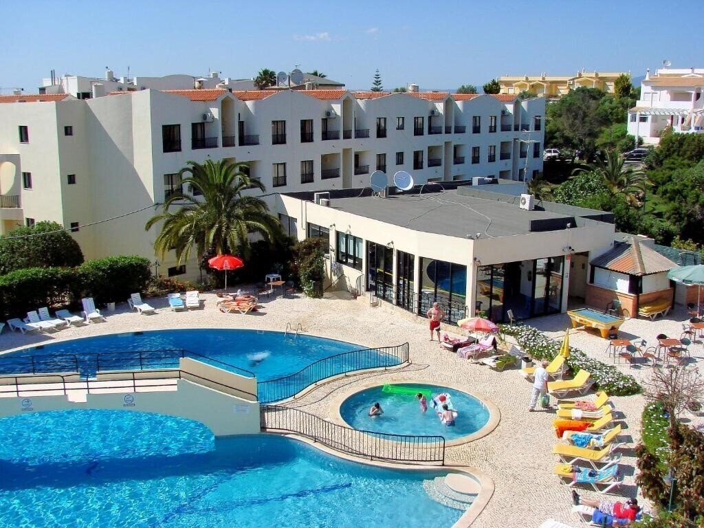 Отель Club Alvor Ferias 3*