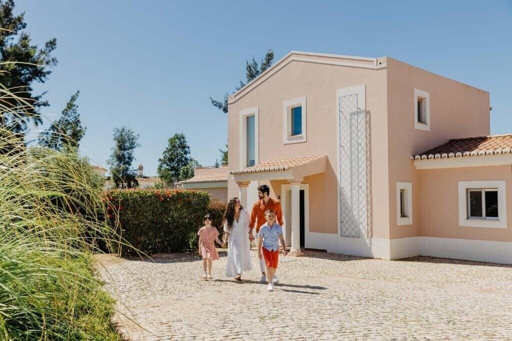 Готель Vale Da Lapa Village Resort (ex. Agua Vale Da Lapa) 5*