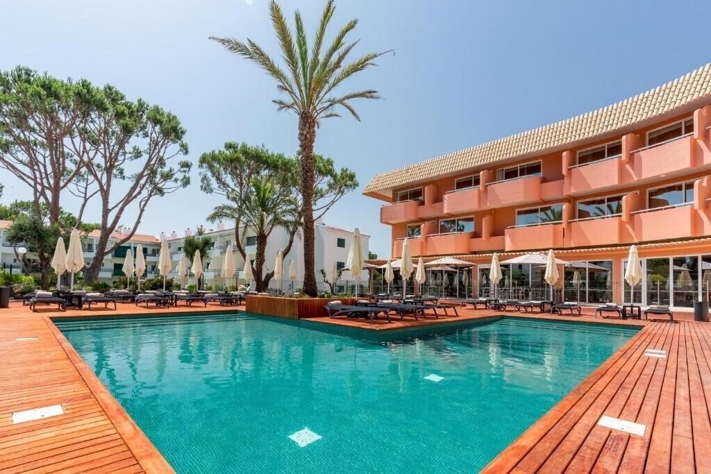 Отель Vilamoura Garden 4*