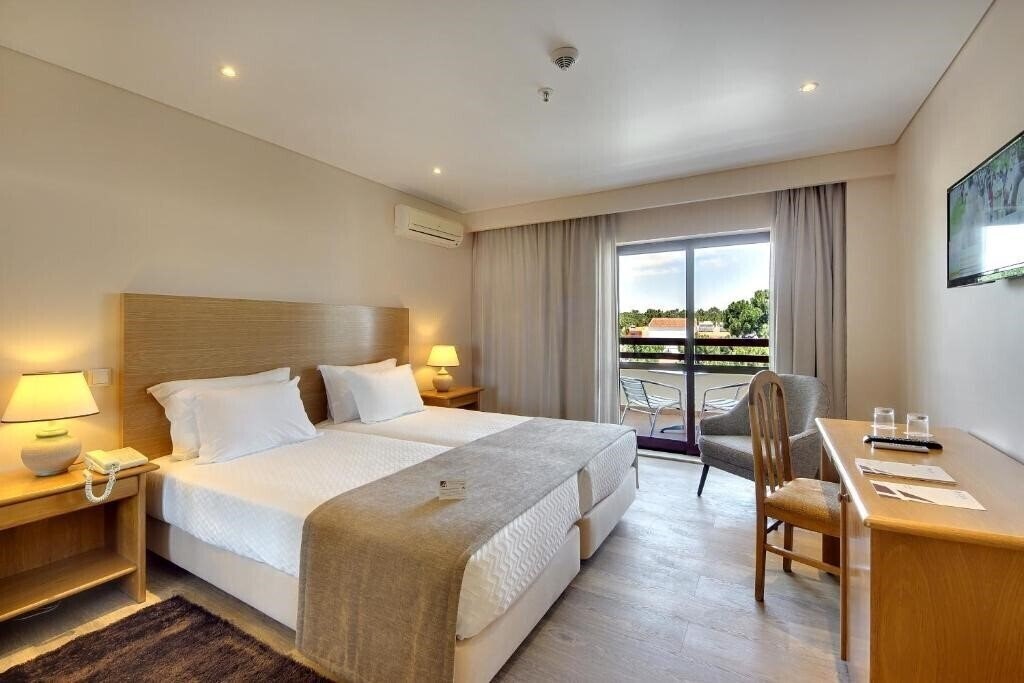 Фото Hotel Alba 4*