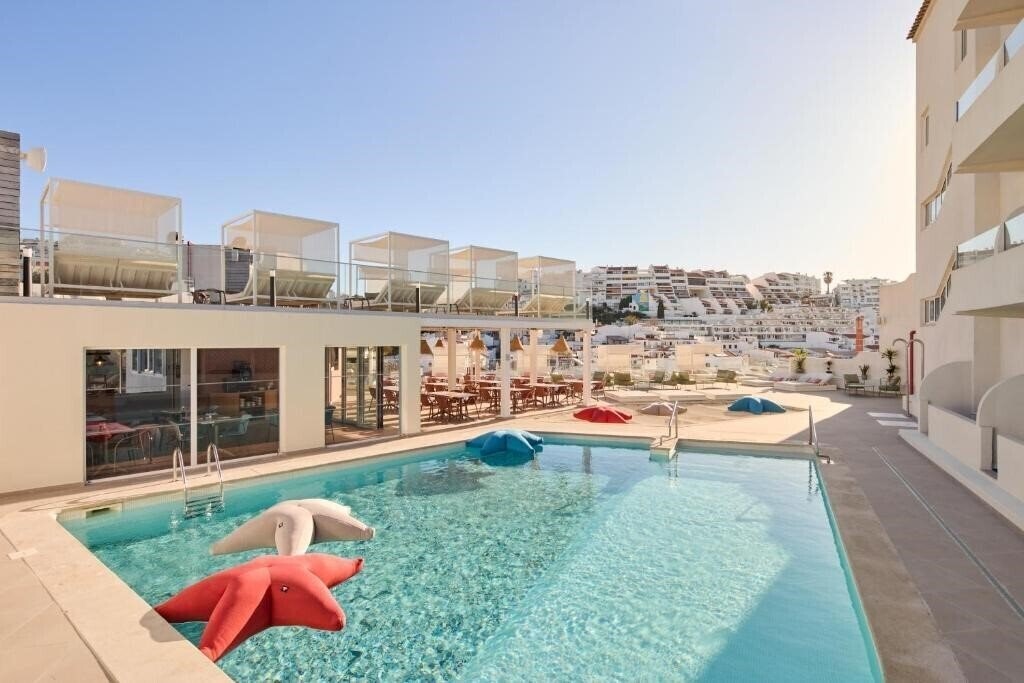 Готель Indigo Albufeira by IHG 4*