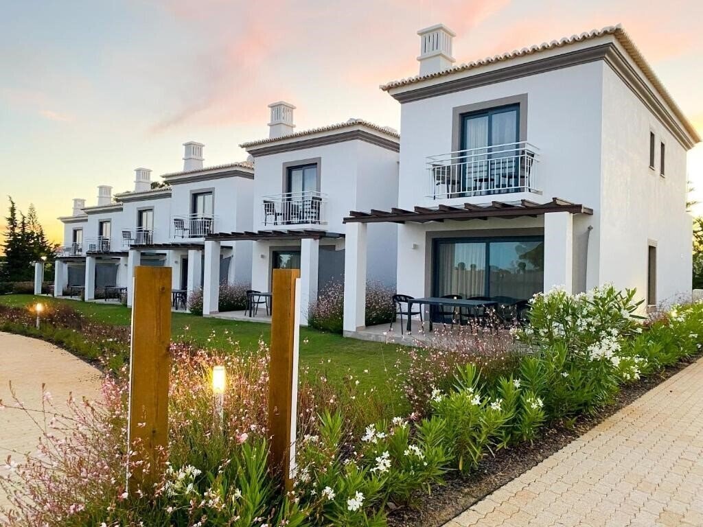 Готель Quinta Do Algarvio Village Resort 4*