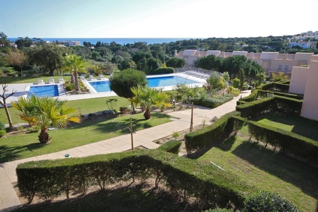 Фотографія Pinheiros Da Balaia 4*