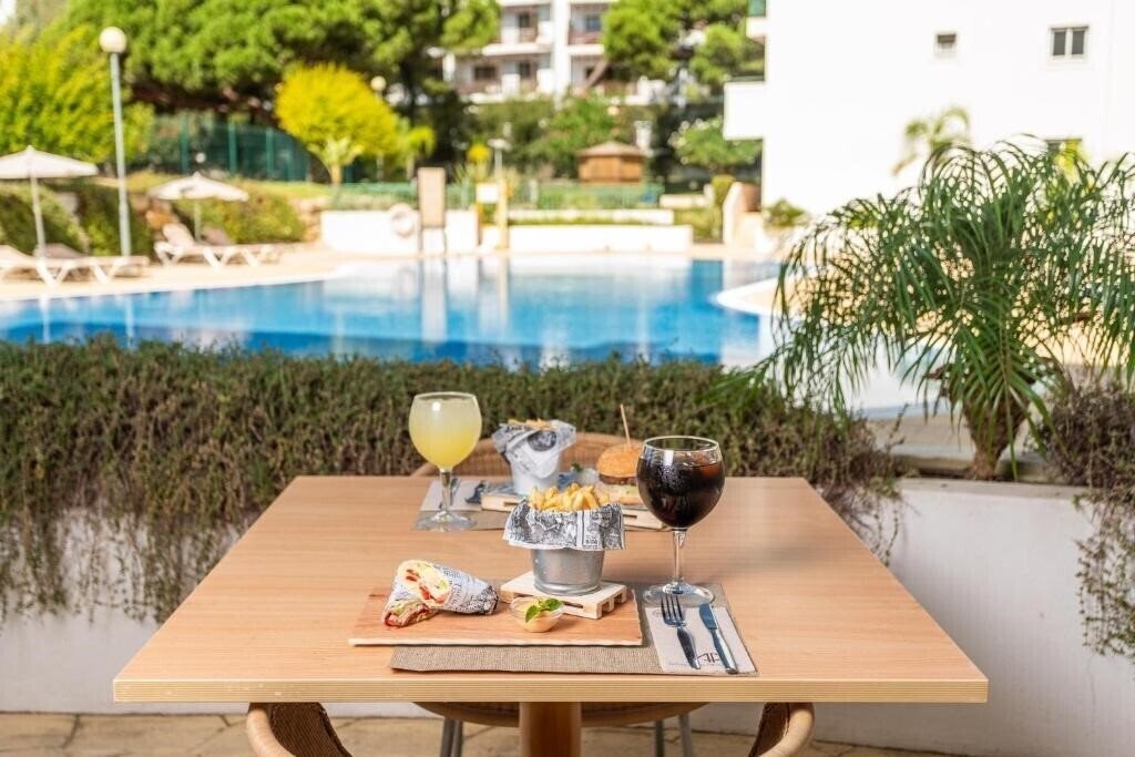 Картинка Victoria Beach And Sport 4*