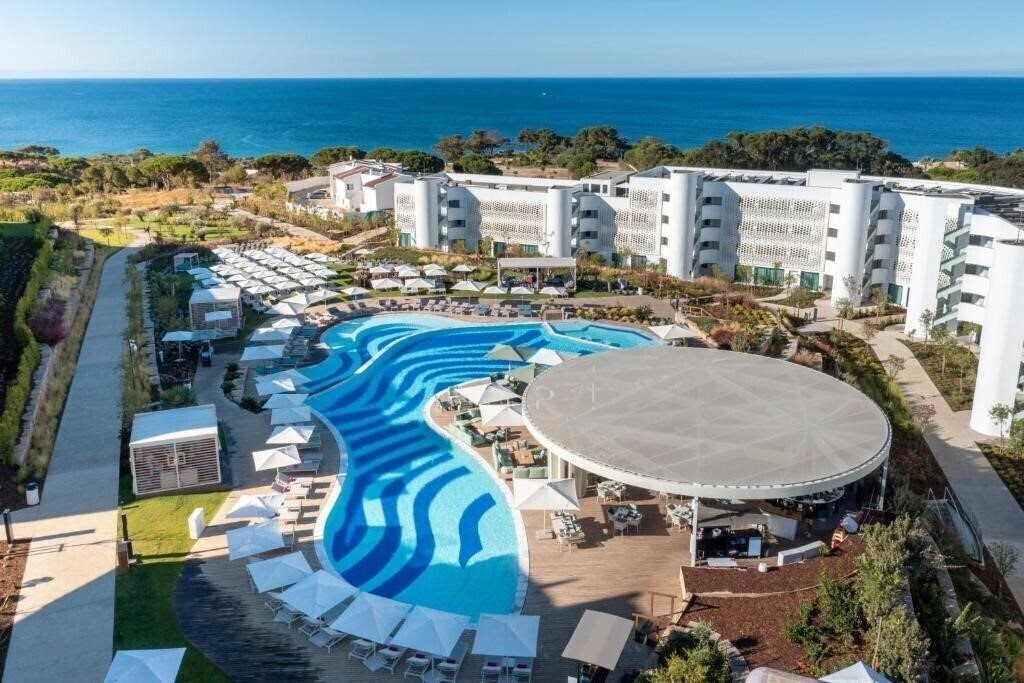 Готель W Algarve 5*