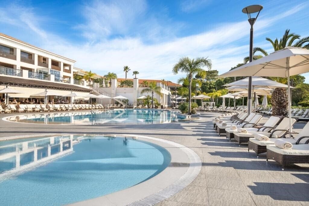 Готель Wyndham Grand Algarve 5*