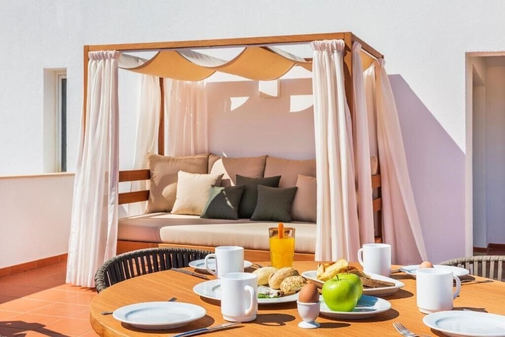 Зображення The Patio Suite Hotel 4*