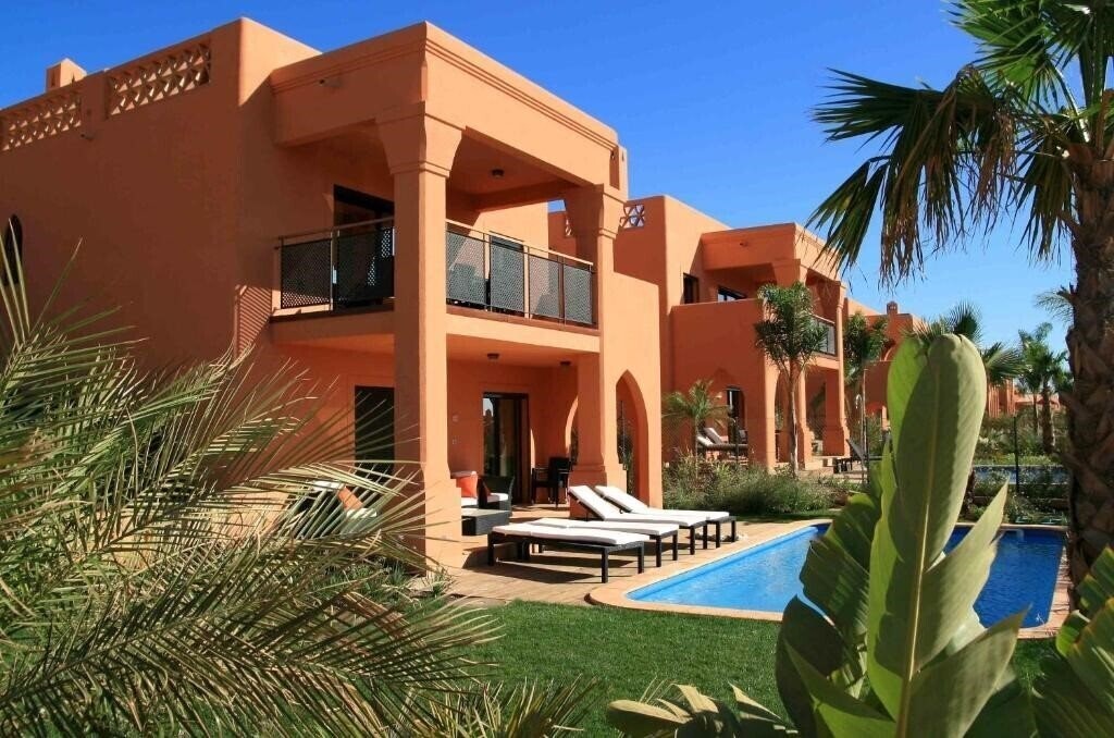 Изображение Amendoeira Golf Resort 4*