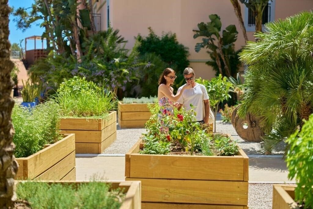 Картинка Portobay Blue Ocean 4*