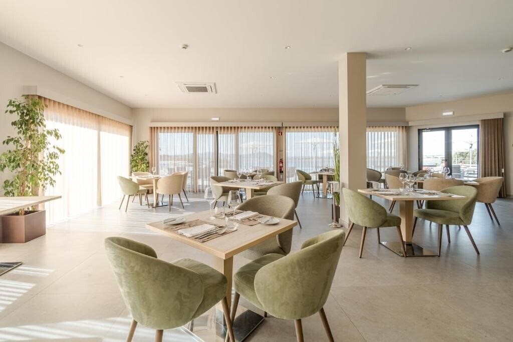 Картинка Herdade Dos Delgados 4*