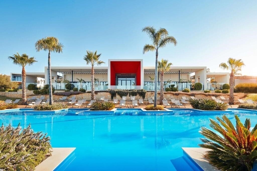 Отель Tivoli Alvor Algarve Resort 5*