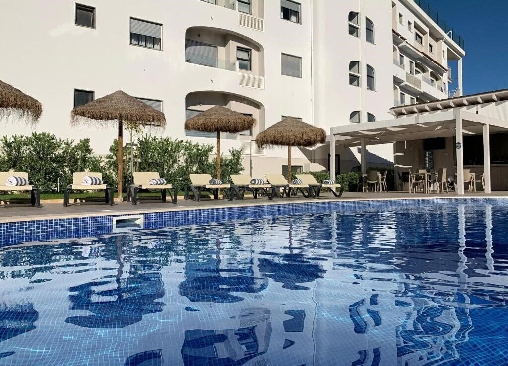 Отель Agua Hotels Alvor Jardim 3*
