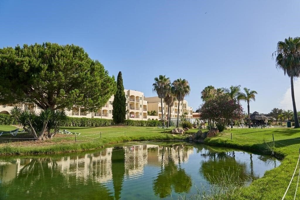 Готель The Navigator Palm Oasis Alvor 4*