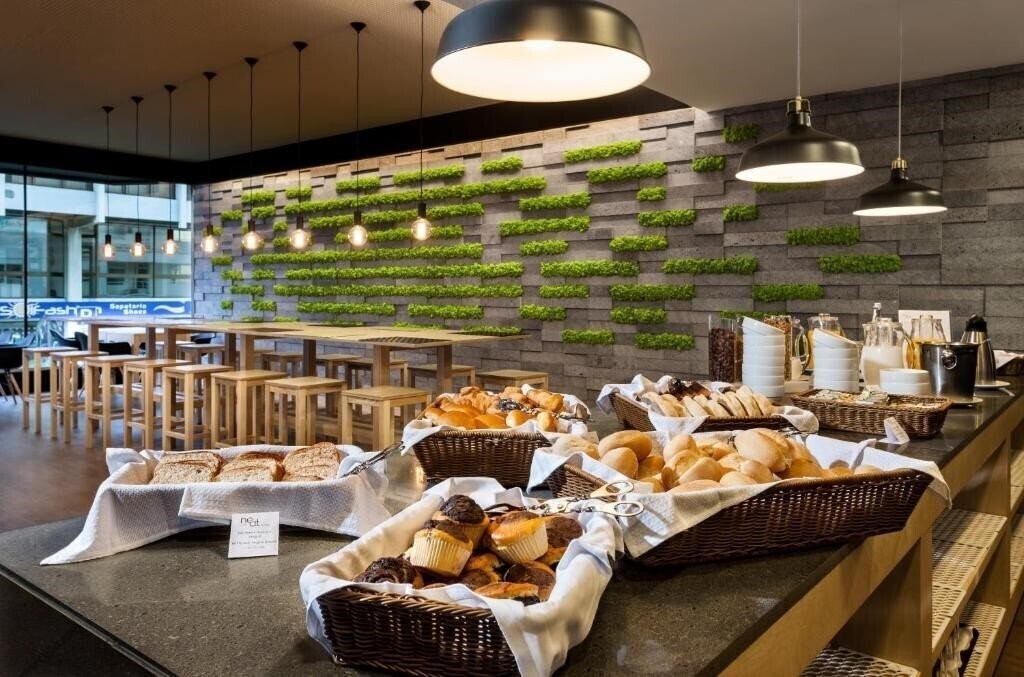 Зображення Neat Avenida 3*