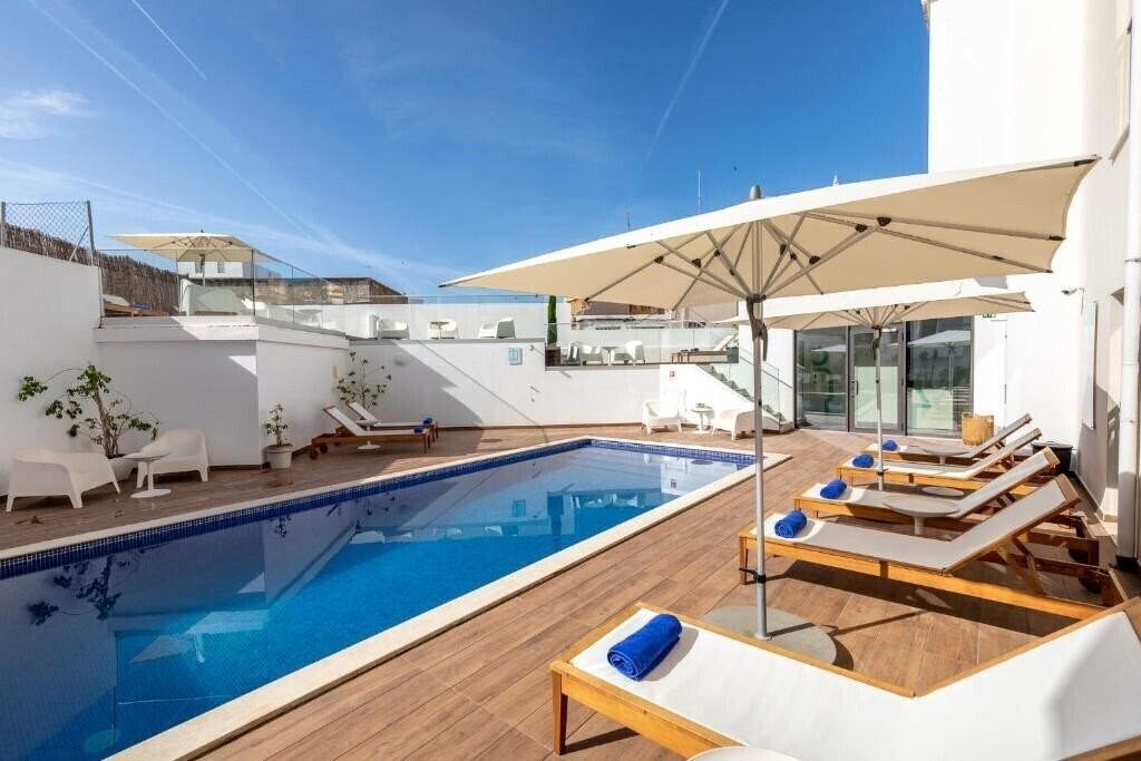 Отель Hotel Cidade de Olhao 3*