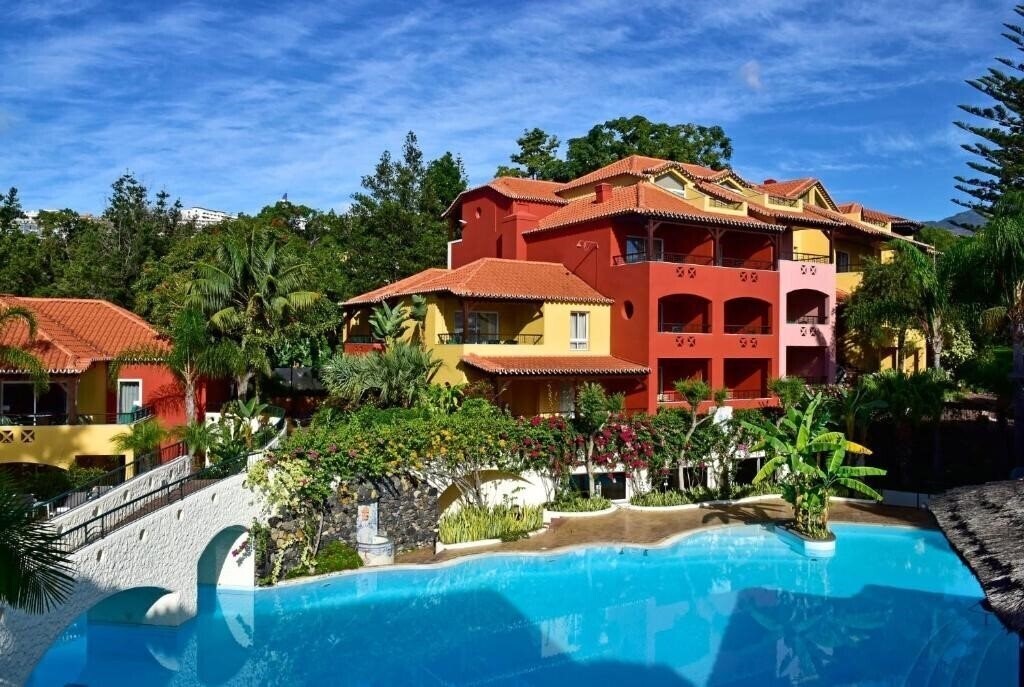 Отель Pestana Village Garden Hotel 4*