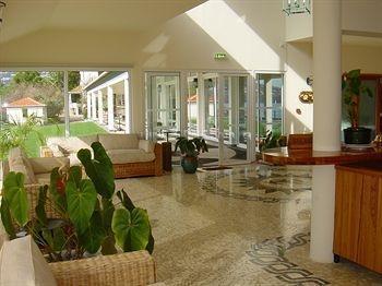 Готель Albatroz Beach & Yacht Club 5*