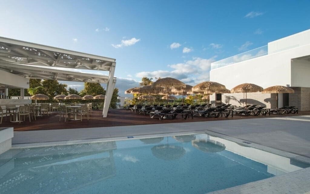 Изображение Hotel Alto Lido 4*