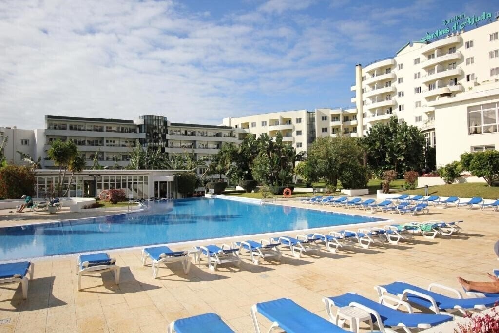 Отель Suite Hotel Jardins D'Ajuda 4*