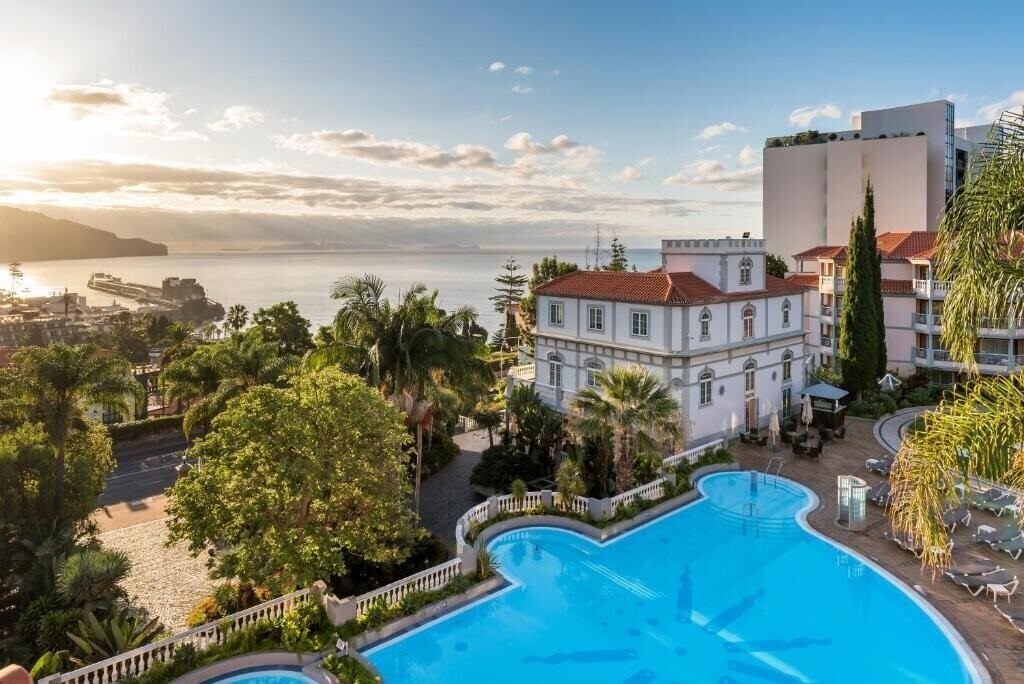 Готель Pestana Miramar Garden & Ocean Resort 4*