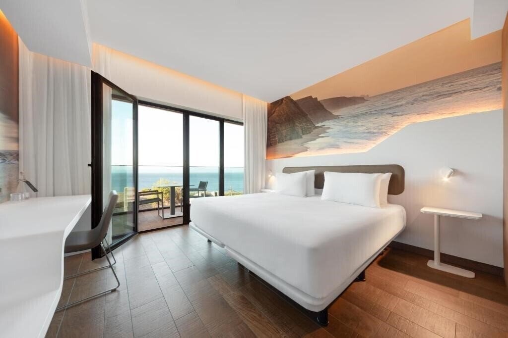 Картинка Eurostars Cascais 4*