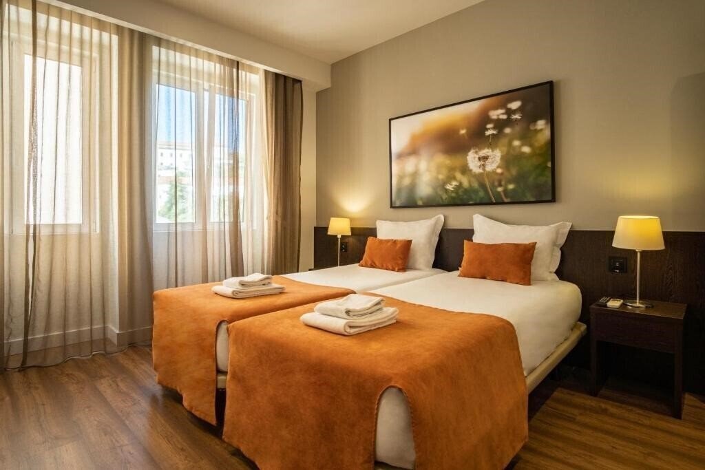 Готель Riversuites 3*