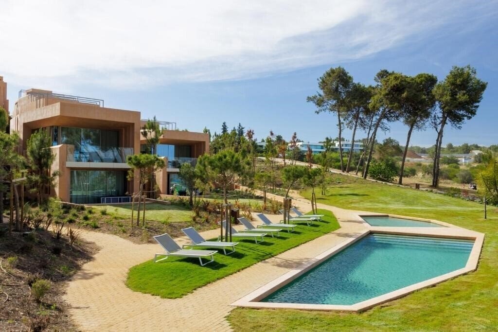 Отель Palmares Signature Apartments 5*