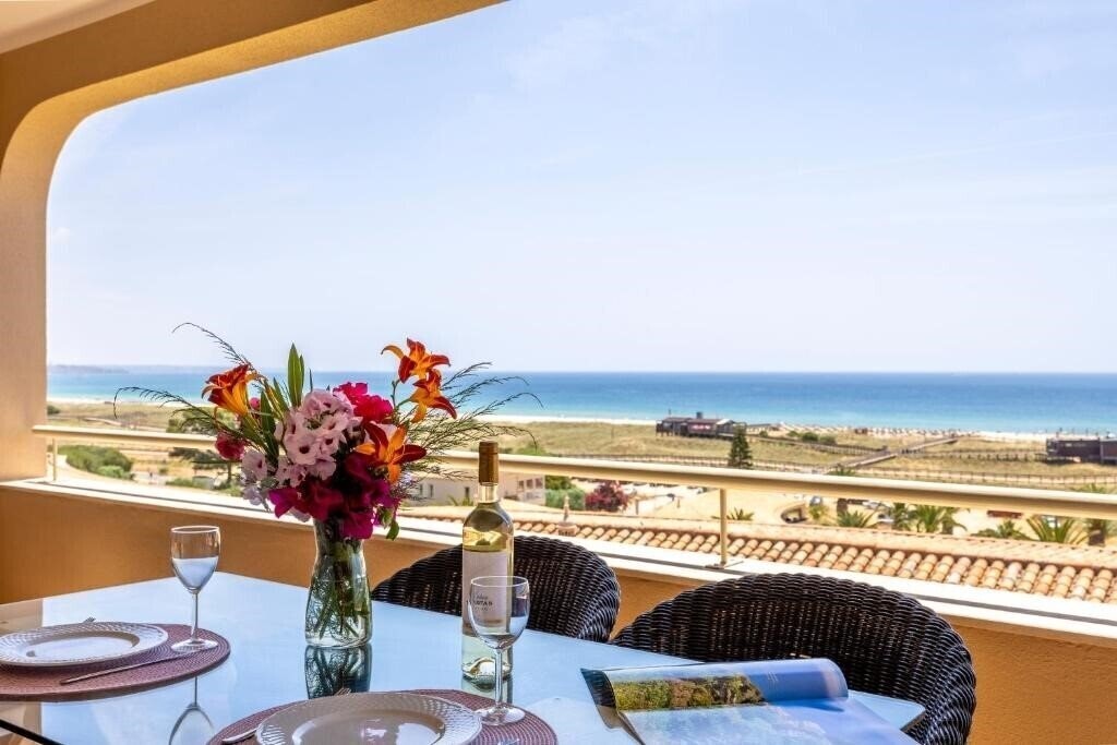 Готель Vila Palmeira 4*