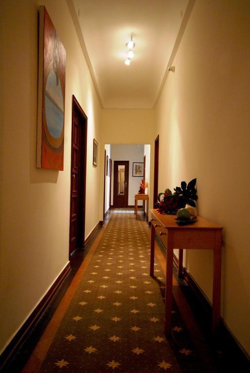 Фотографія Residencial Lar Do Areeiro 1*