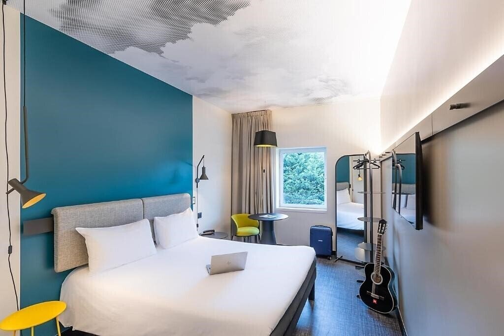 Готель Ibis Lisboa Alfragide 2*