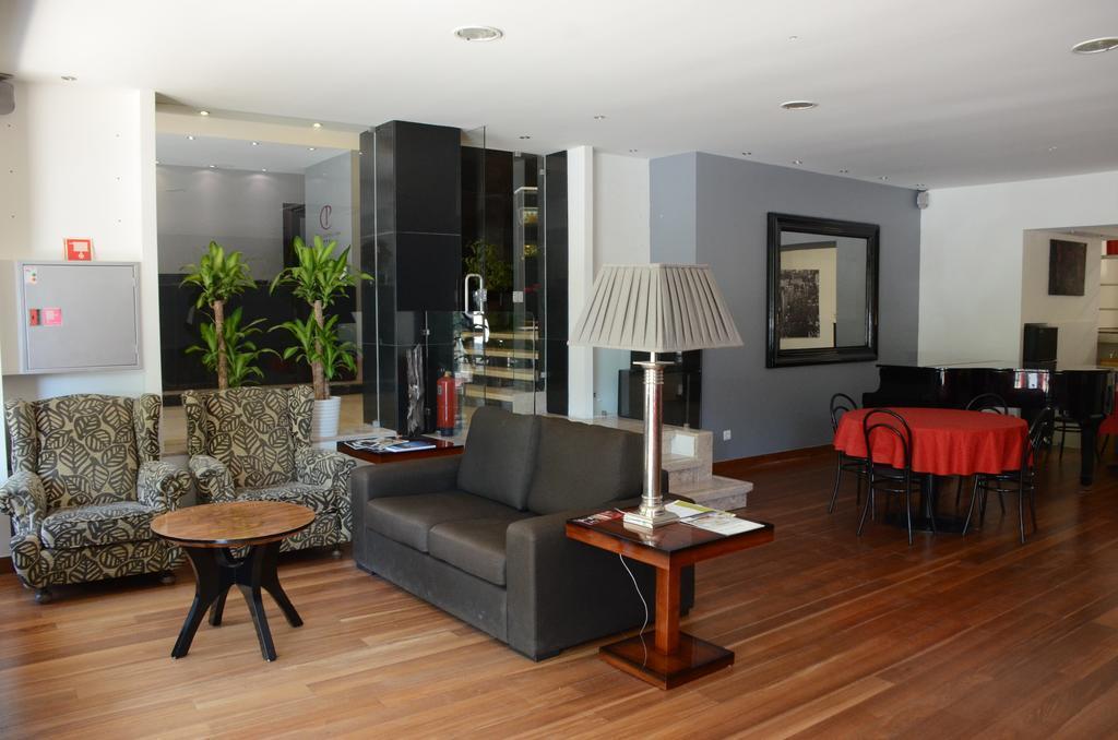 Готель Lisboa Central Park 3*