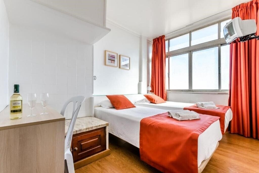 Отель Residencial Jardim Da Amadora 2*