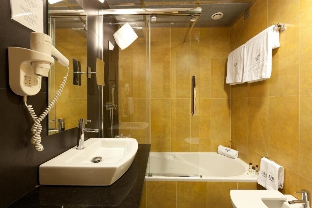 Фото Alif Avenidas 4*
