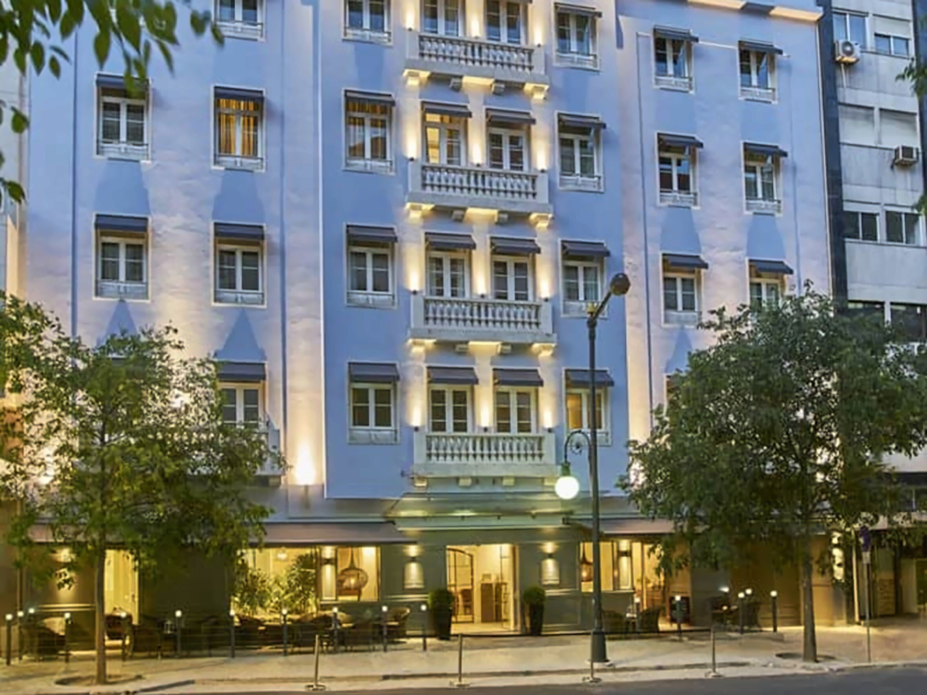 Отель Porto Bay Marques 4*