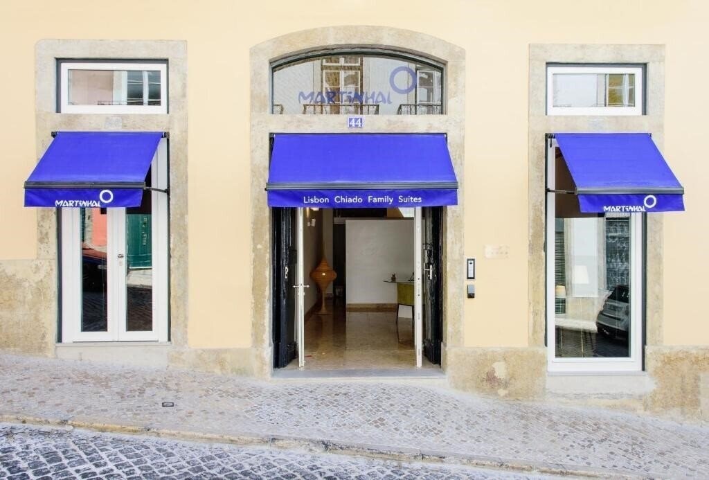Отель Martinhal Lisbon Chiado Family Suites 5*