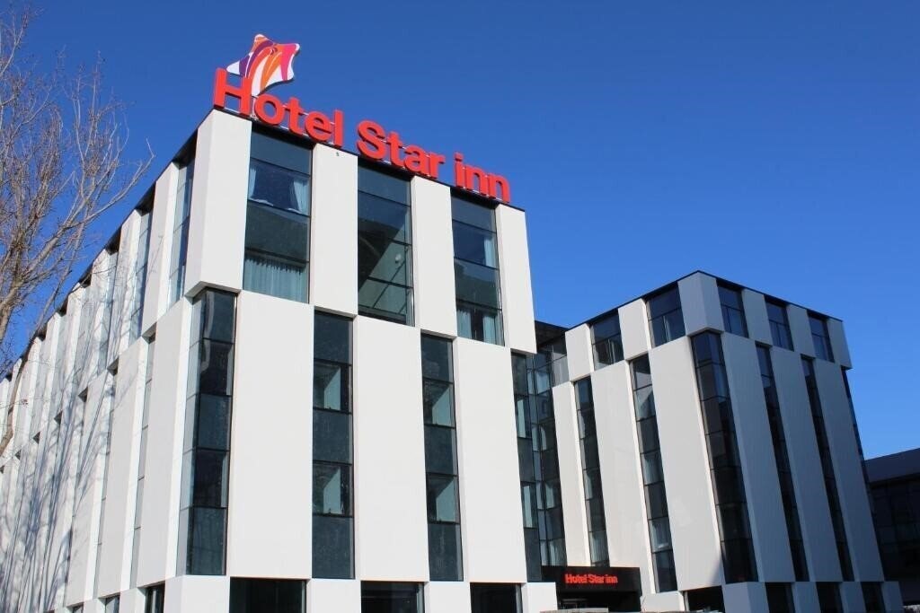 Готель Hotel Star Inn Lisbon Aeroporto 3*