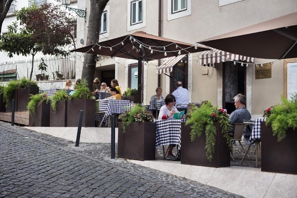 Картинка Santiago De Alfama Boutique Hotel 5*