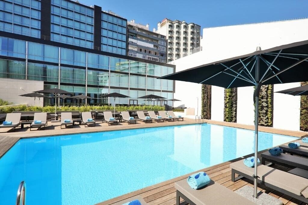 Готель Iberostar Lisboa 5*