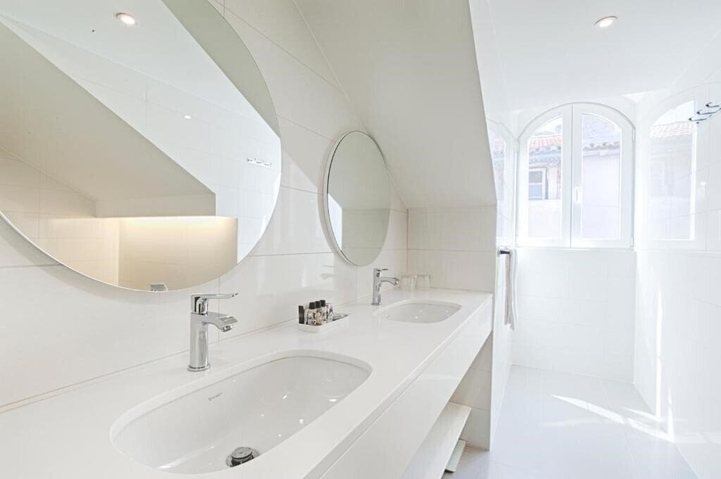 Фотографія Lis - Baixa 3*