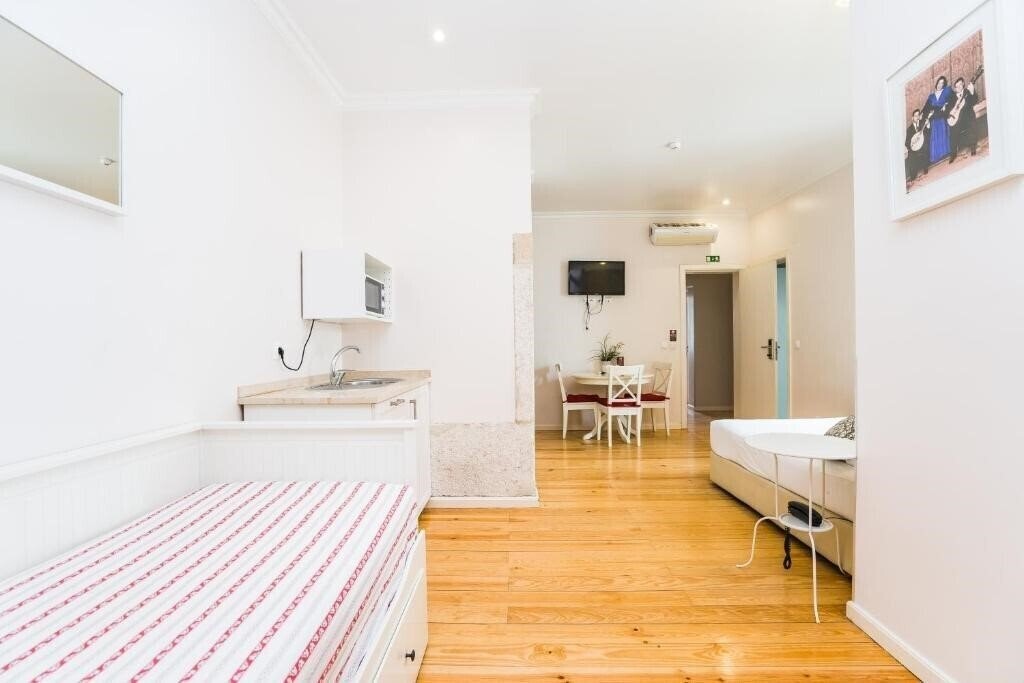 Фотография Lisbon Arsenal Suites 4*