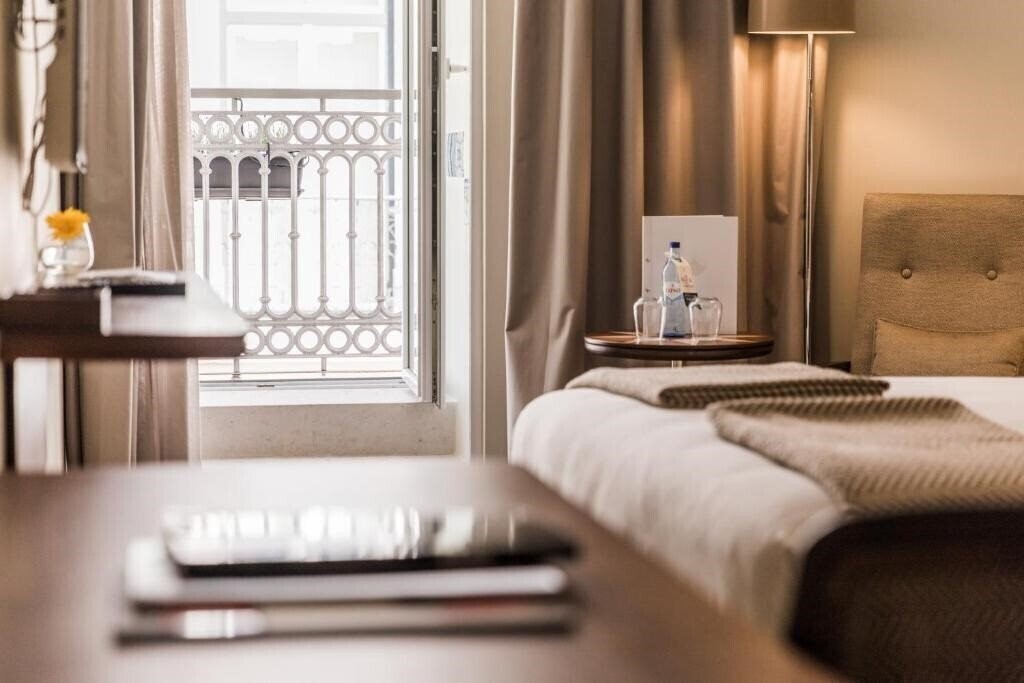Картинка Corpo Santo Lisbon Historical Hotel 5*