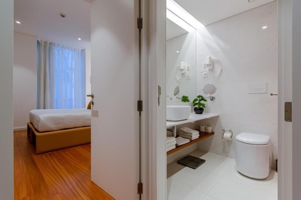 Фото The 7 Hotel 3*