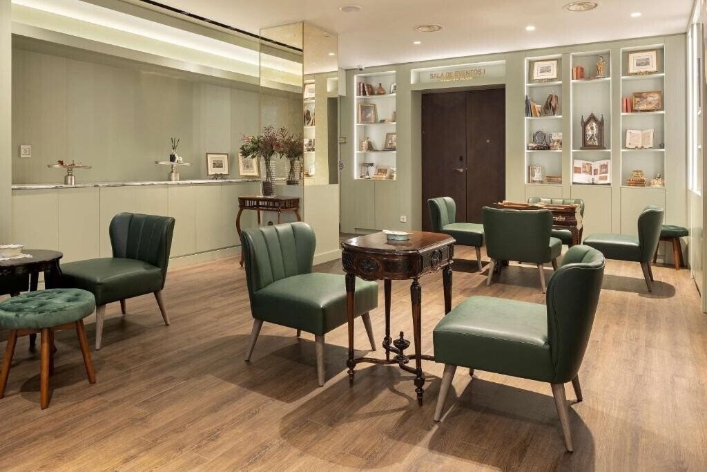 Картинка The Emerald House Lisbon, Curio Collection By Hilton 4*